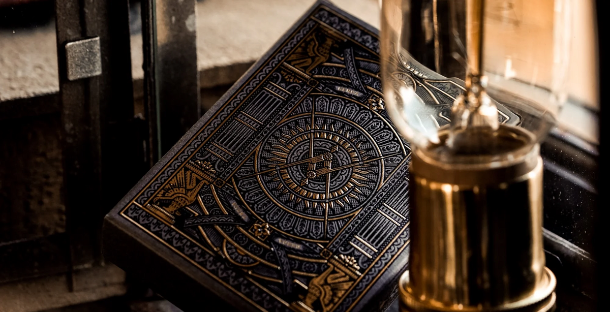 Theory 11 Black Hudson Deck