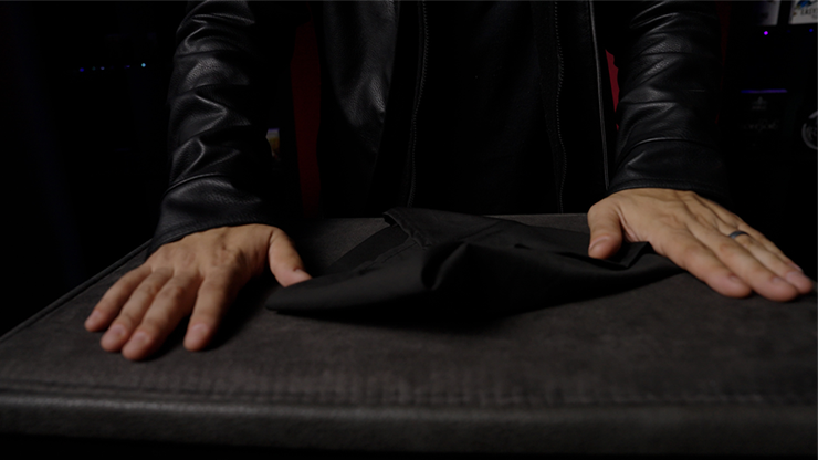 Haunted Handkerchief by Apprentice Magic