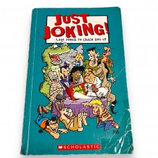 Vintage Scholastic Just Joking! 1000 Ways to Crack You Up Book