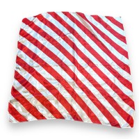 Red and White Diagonal - 22" - Laflin